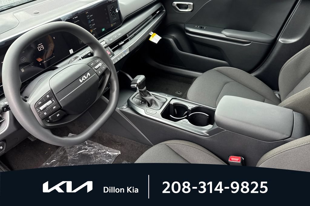 New 2026 Kia K4 FWD image 4