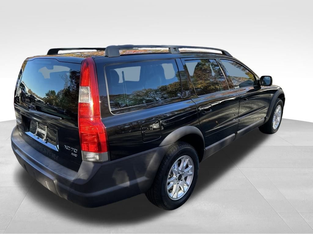 Used 2004 Volvo XC70 image 5
