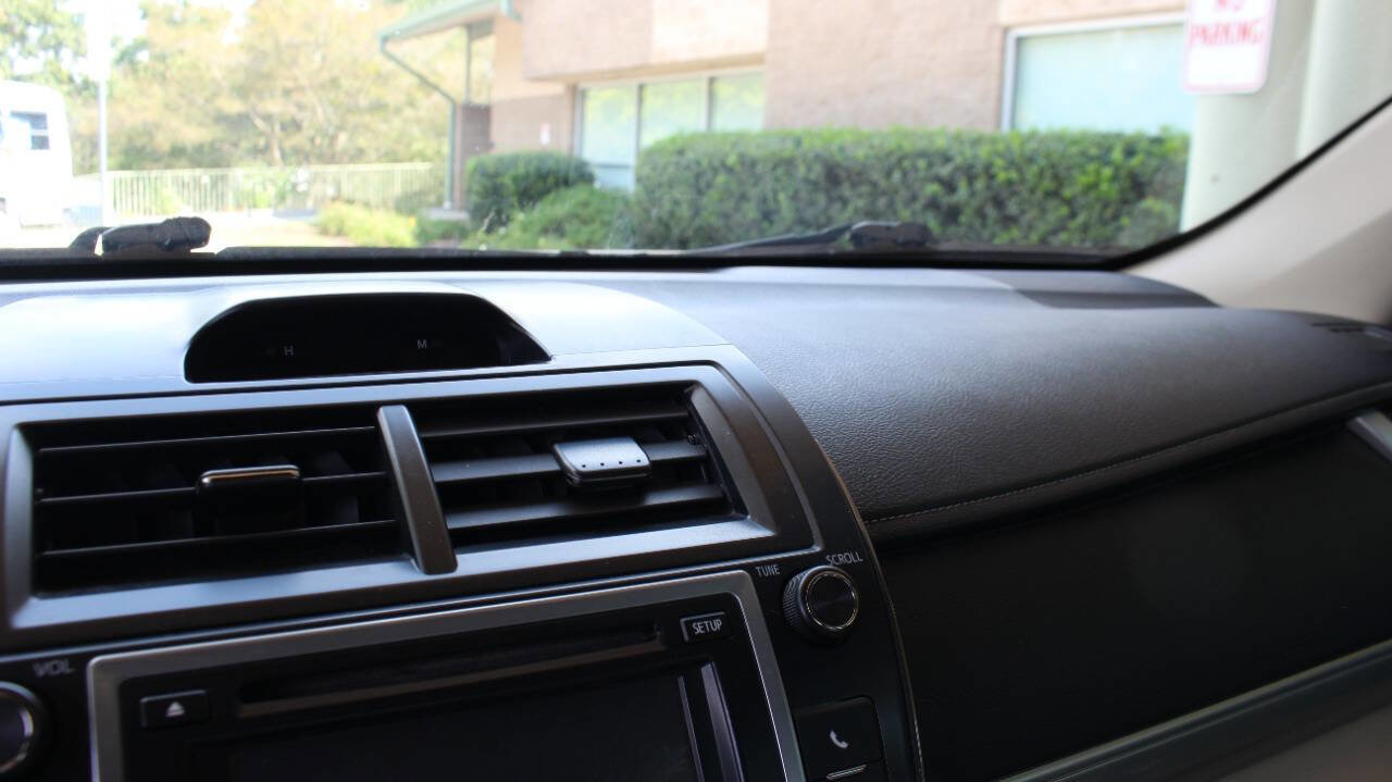 Used 2012 Toyota Camry LE image 38