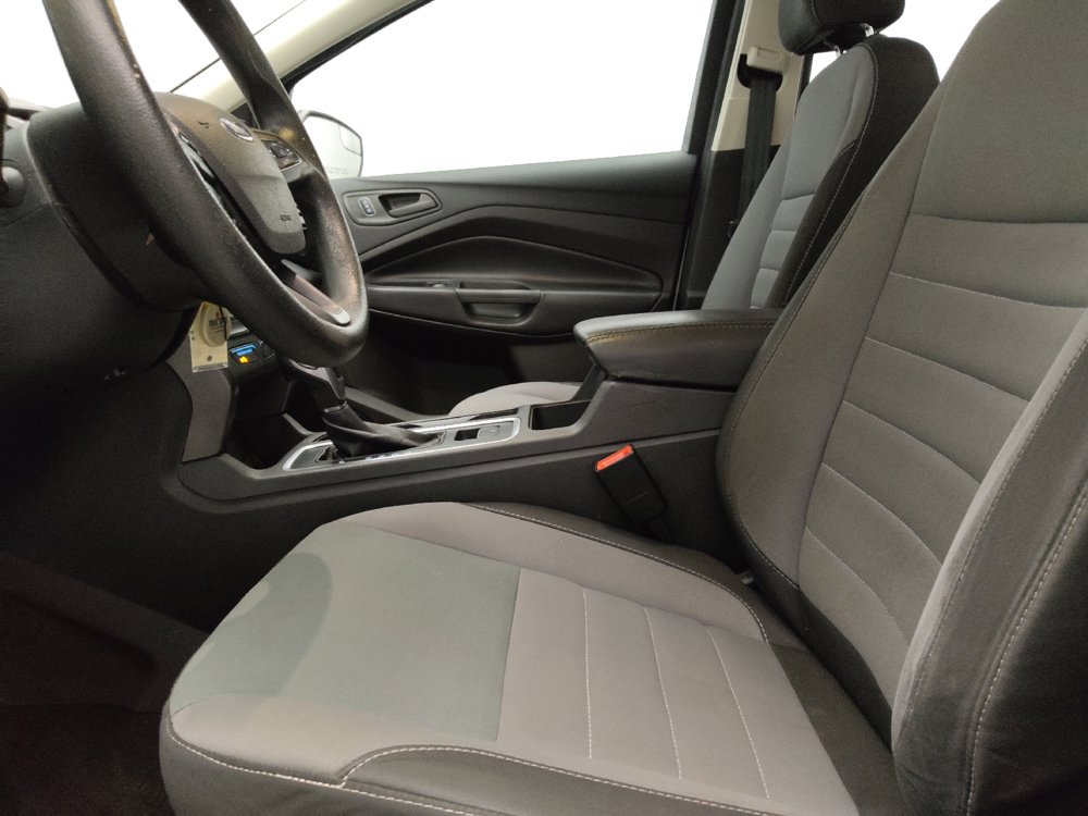 Used 2017 Ford Escape S FWD image 17
