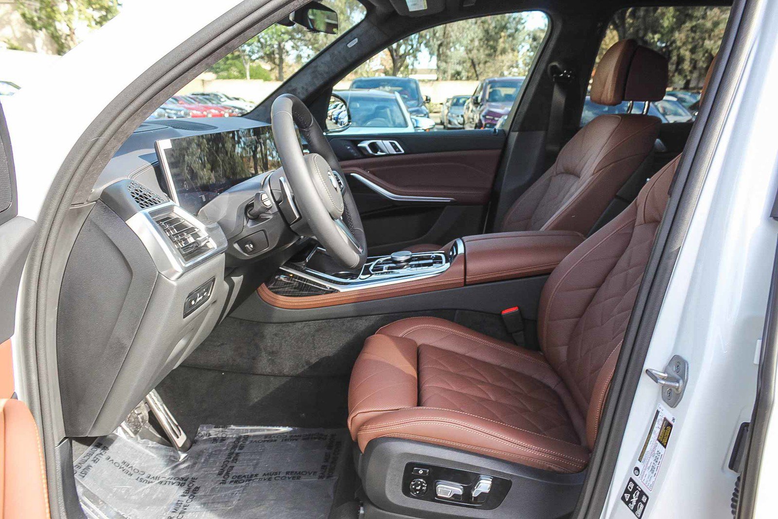 New 2026 BMW X7 xDrive40i w/ M Sport Package image 17