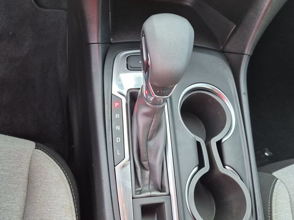 Used 2022 Chevrolet Equinox LS AWD/4WD image 19