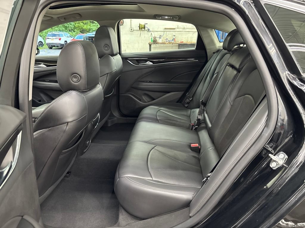 Used 2018 Buick LaCrosse Essence w/ Sun and Shade Package FWD image 12