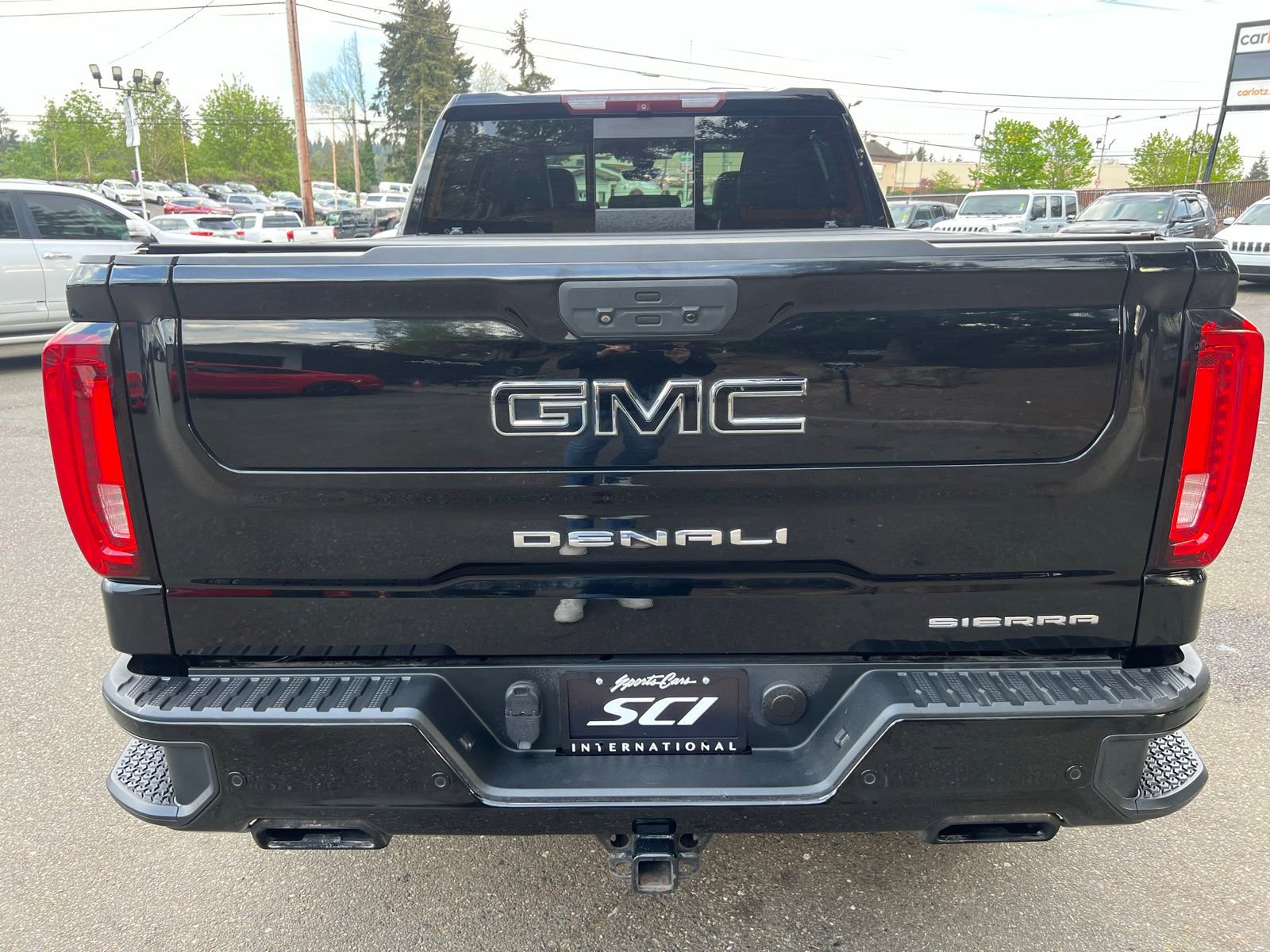 Used 2019 GMC Sierra 1500 Denali w/ Technology Package AWD/4WD image 4