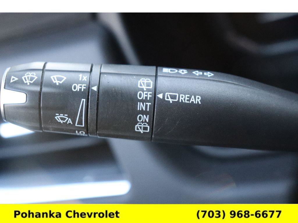 Certified 2023 GMC Yukon SLT w/ SLT Luxury Package image 10