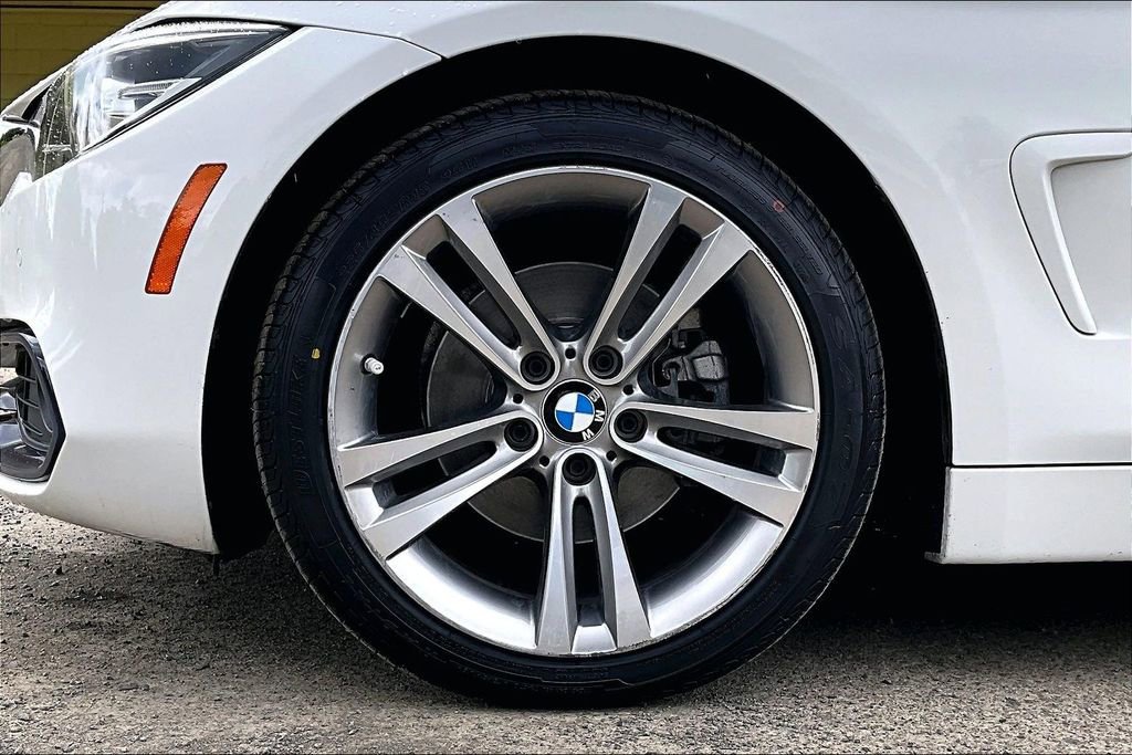 Used 2019 BMW 430i Convertible RWD image 12