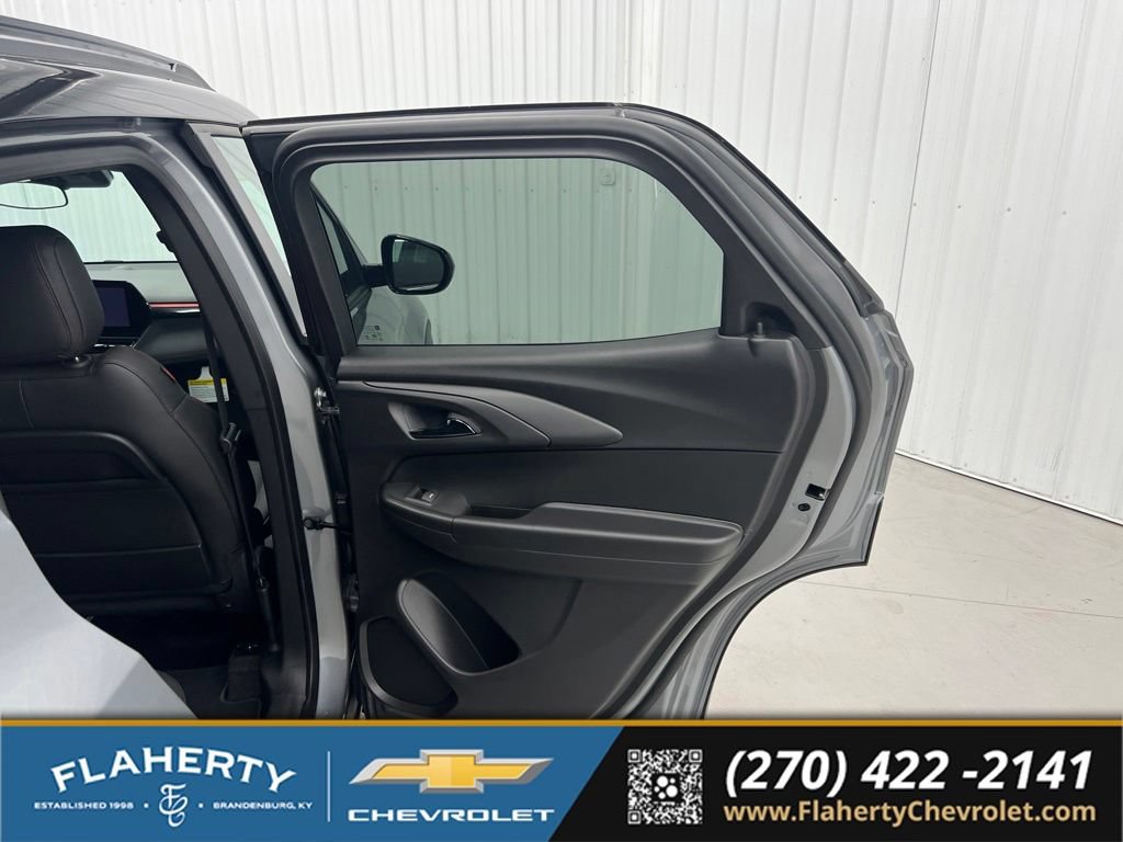 New 2026 Chevrolet TrailBlazer RS w/ Driver Confidence Package FWD image 12
