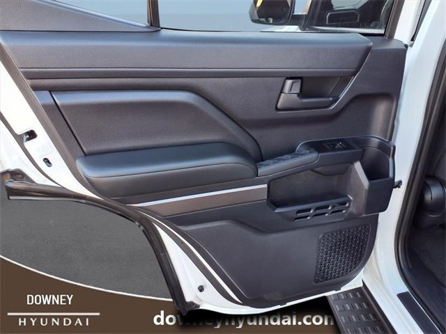 Used 2025 Toyota 4Runner SR5 image 6