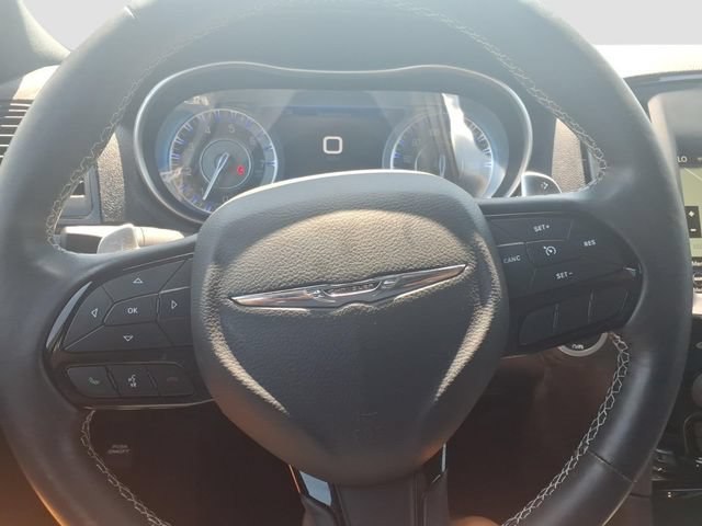 Used 2022 Chrysler 300 S w/ Comfort Group RWD image 28