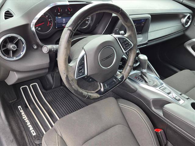 Used 2021 Chevrolet Camaro LT w/ RS Package RWD image 10