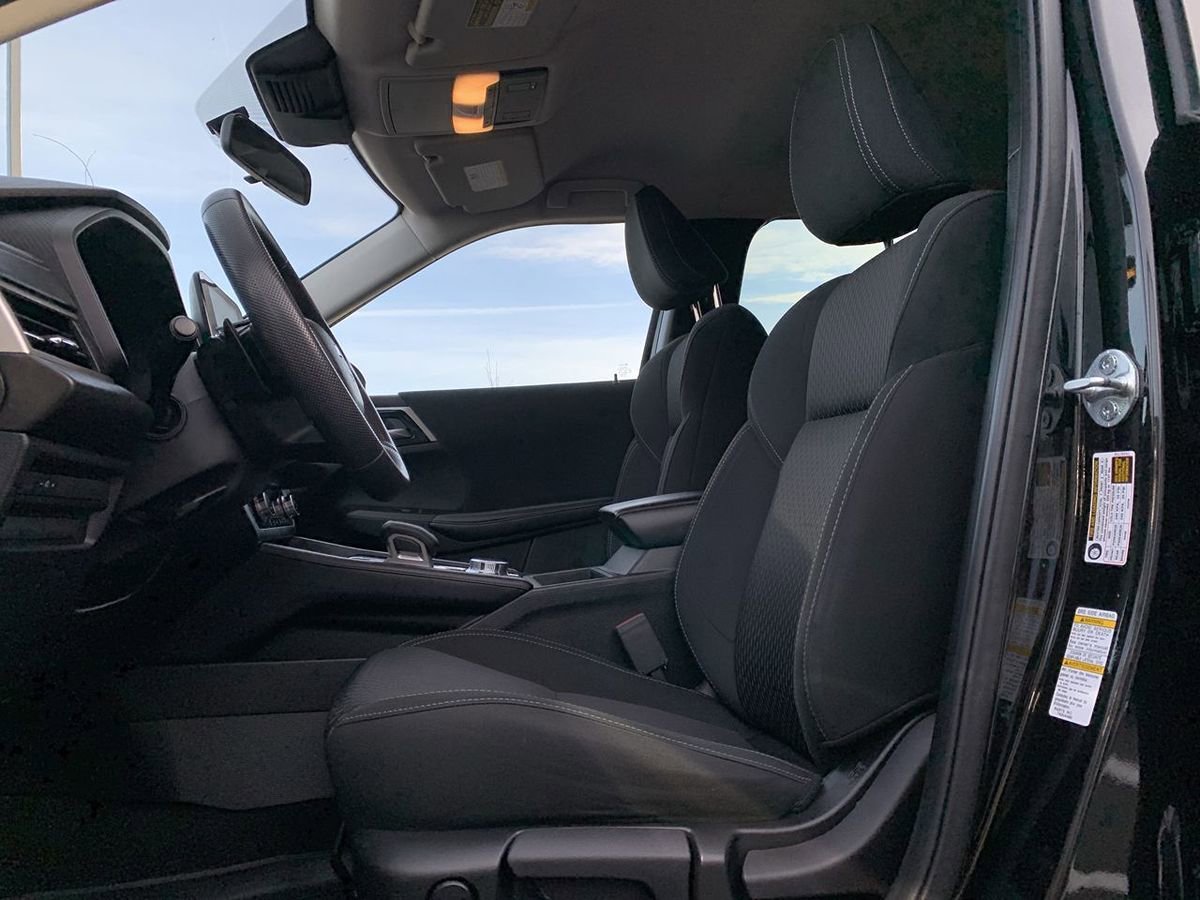 Used 2022 Mitsubishi Outlander ES AWD/4WD image 25