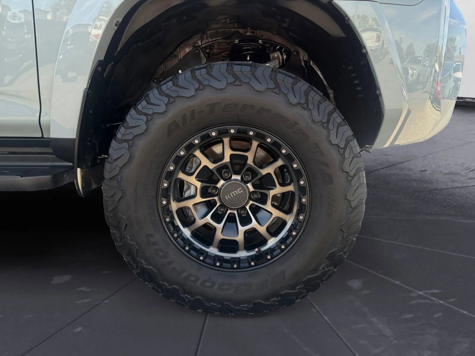 Used 2023 Toyota 4Runner TRD Off-Road Premium w/ Moonroof Package image 32