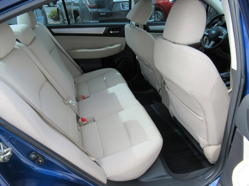Used 2017 Subaru Legacy 2.5i Premium AWD/4WD image 29