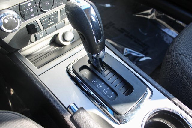 Used 2012 Ford Fusion SE image 19