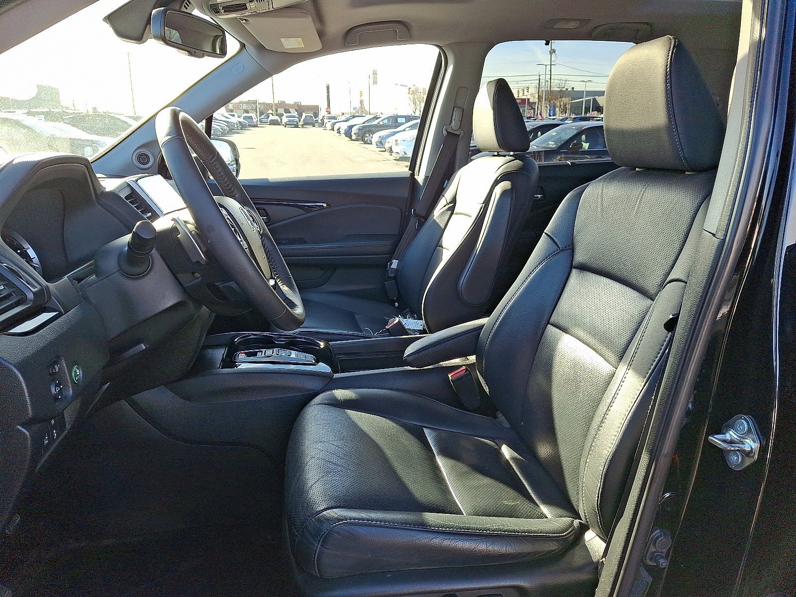 Used 2018 Honda Pilot Elite image 14