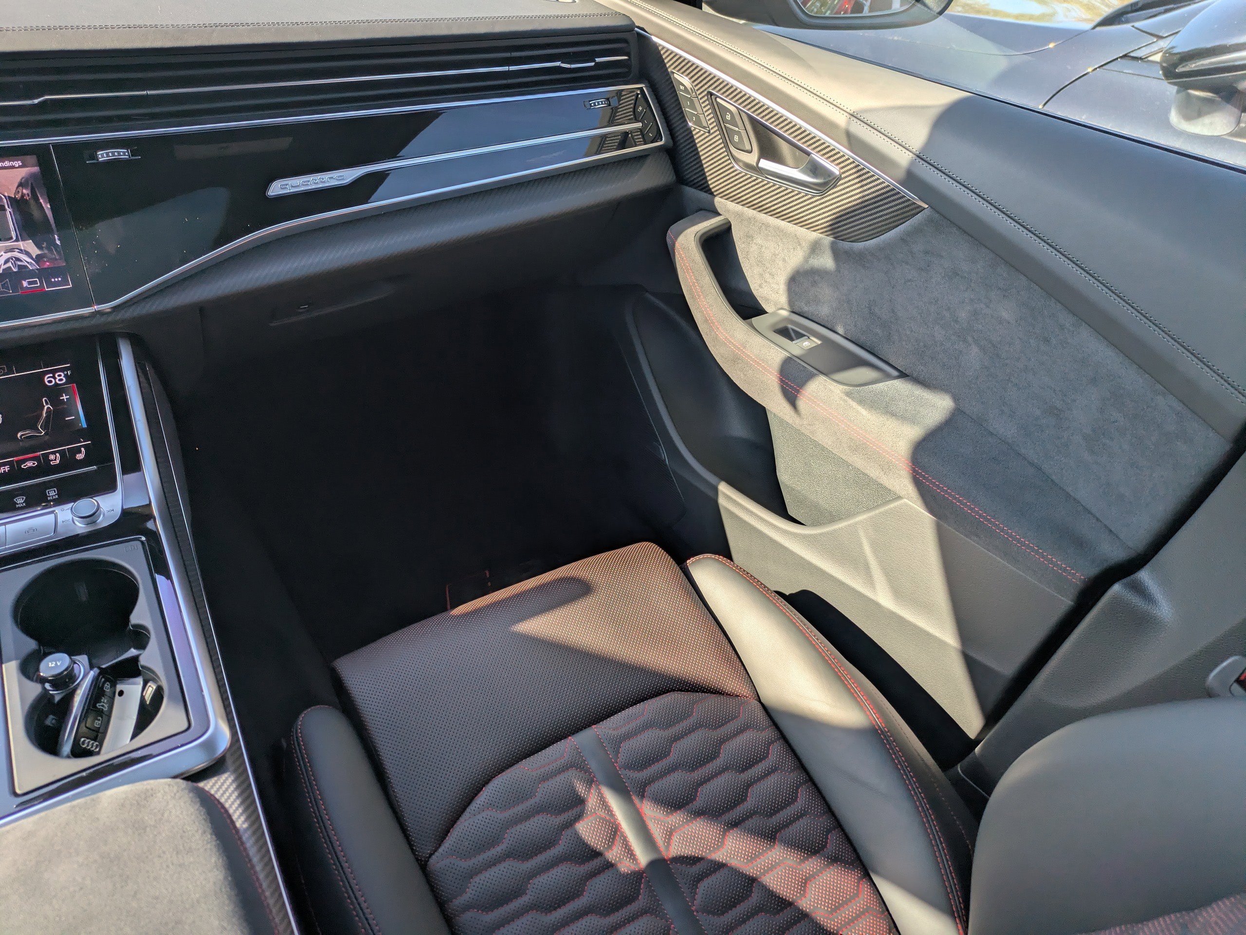 Used 2025 Audi RS Q8 performance image 21