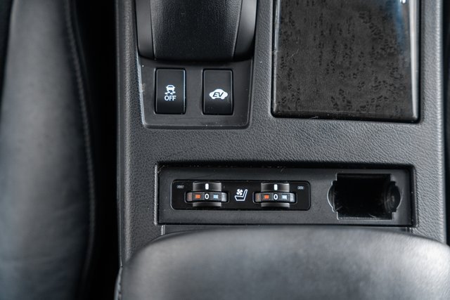 Used 2013 Lexus RX 450h AWD image 28