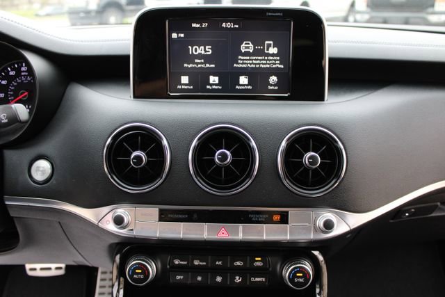 Used 2020 Kia Stinger GT-Line RWD image 23