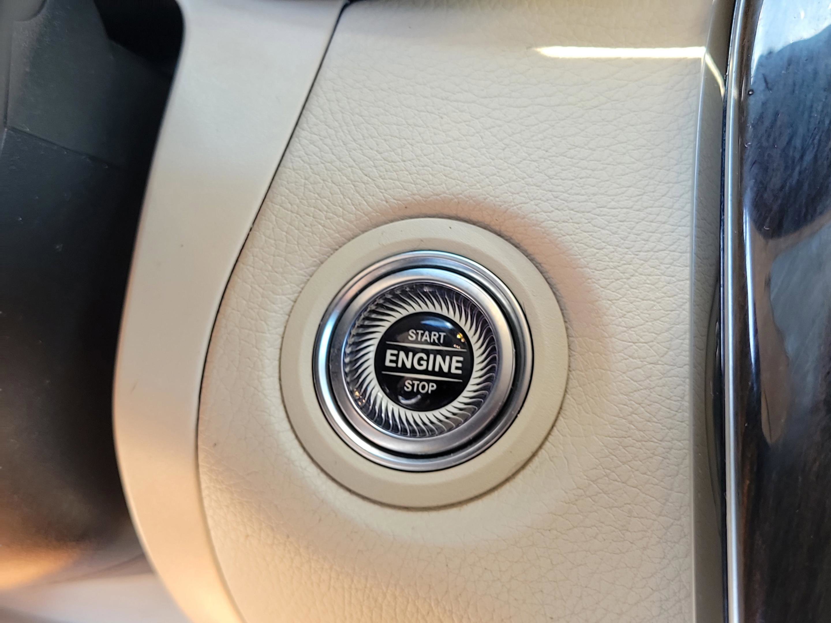 Used 2022 Mercedes-Benz GLC 300 image 22