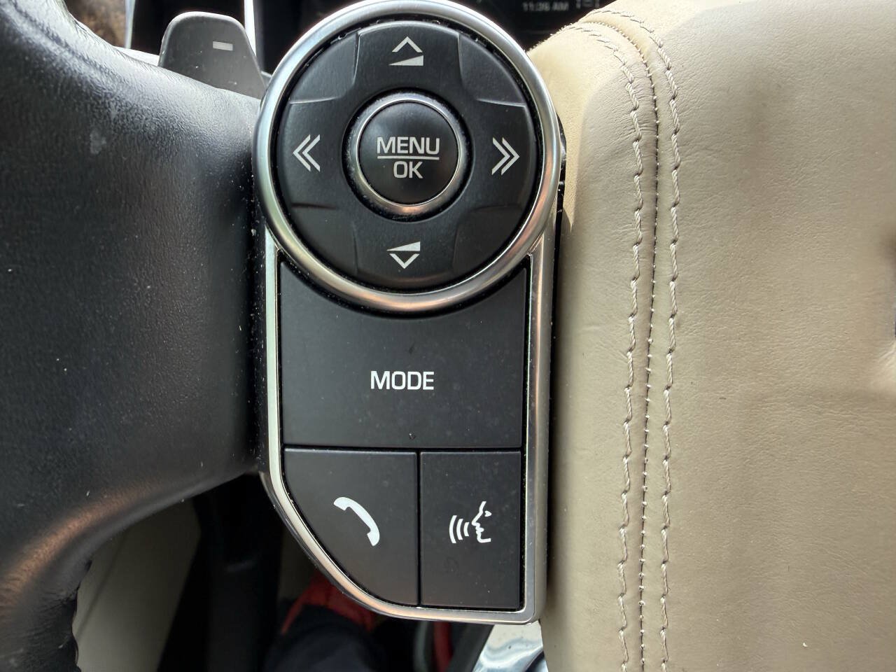 Used 2016 Land Rover Range Rover HSE AWD/4WD image 23