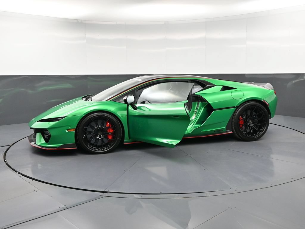 Used 2026 Lamborghini Temerario AWD/4WD image 35