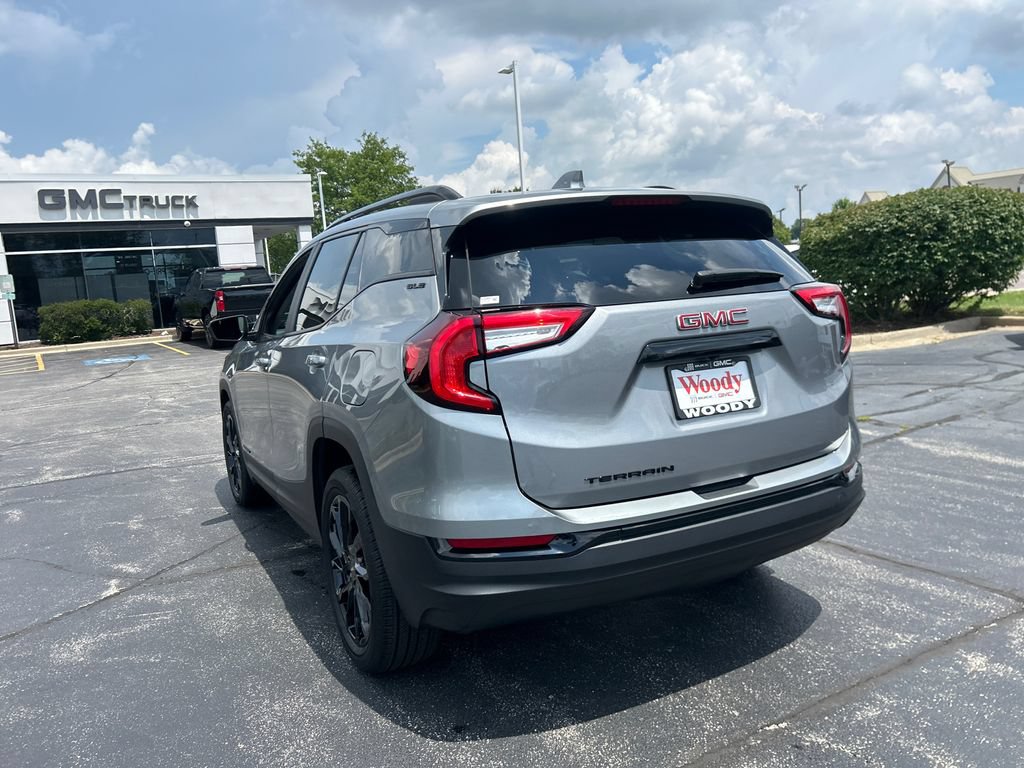 Certified 2023 GMC Terrain SLE w/ Elevation Edition FWD image 10