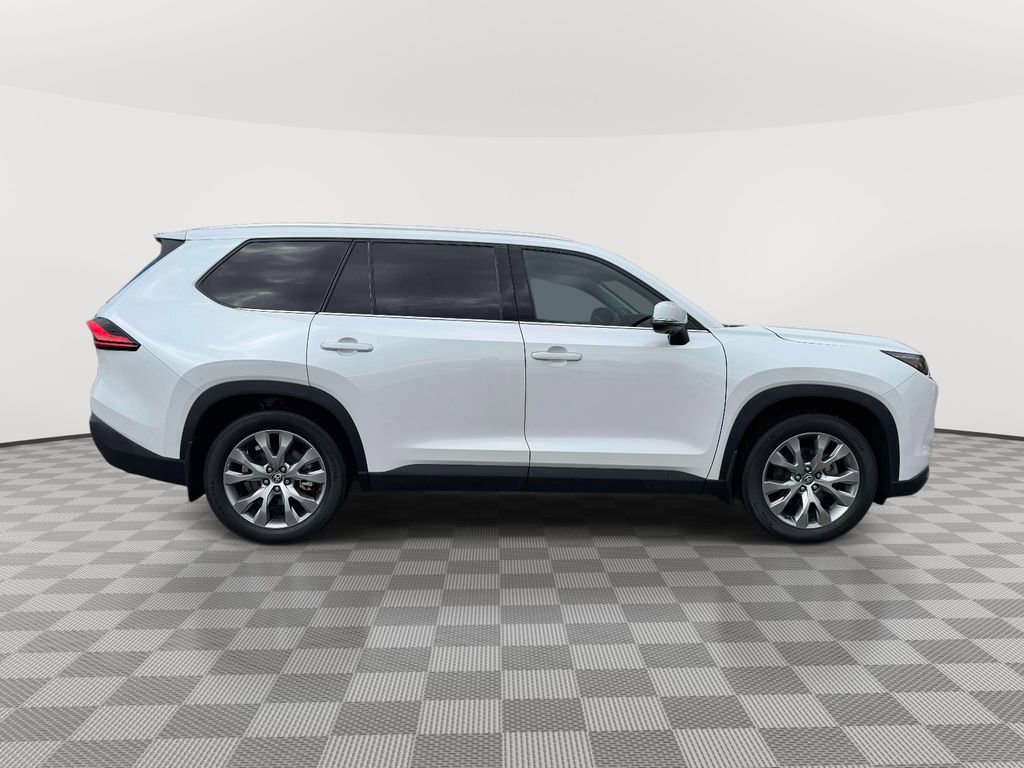Used 2024 Toyota Grand Highlander AWD Hybrid image 8