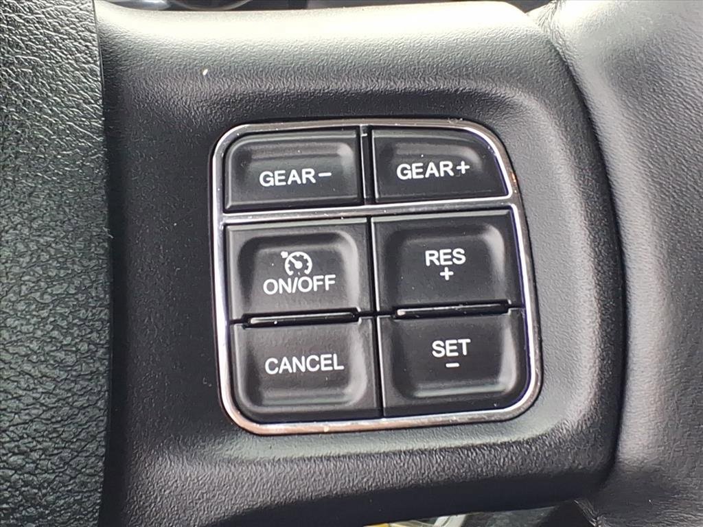 Used 2019 RAM 1500 Classic Warlock w/ Luxury Group image 11