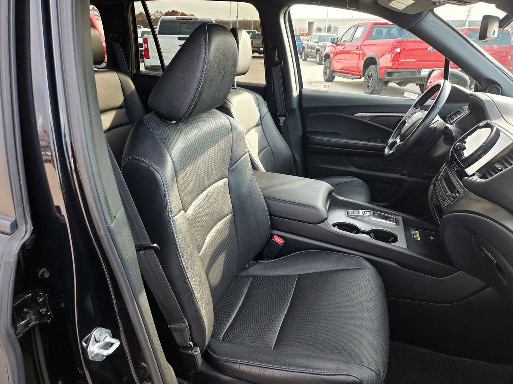 Used 2024 Honda Passport EX-L image 28