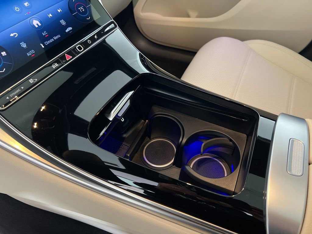 Certified 2026 Mercedes-Benz GLC 300 4MATIC image 9