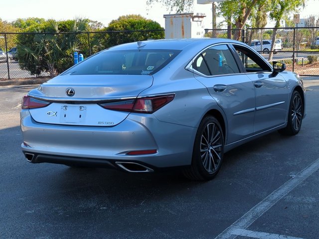 Used 2022 Lexus ES 350 w/ Premium Package image 5