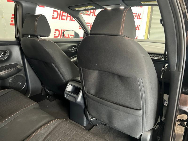 Used 2025 Honda HR-V Sport image 11