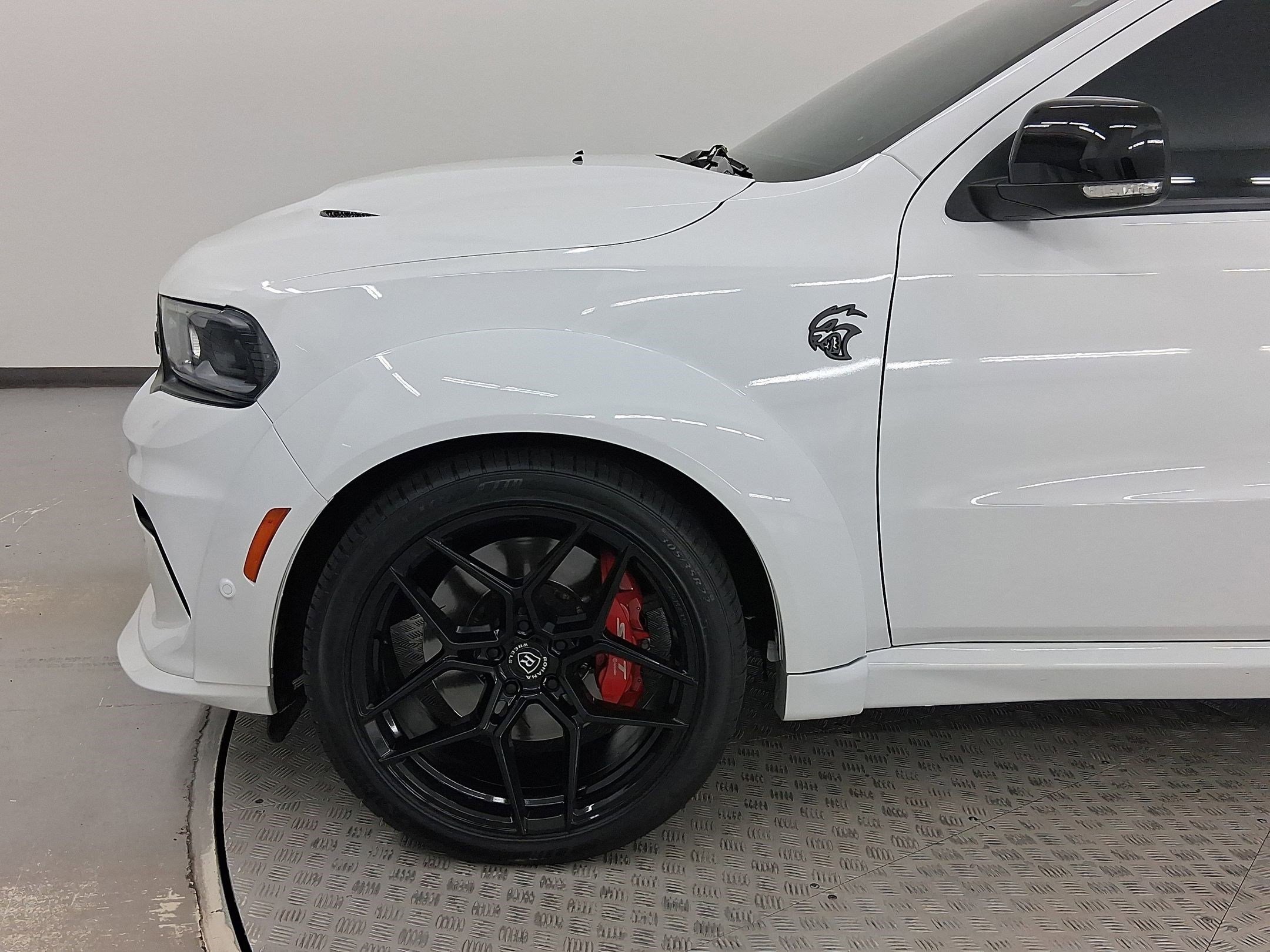 Used 2021 Dodge Durango SRT Hellcat w/ Technology Group image 18