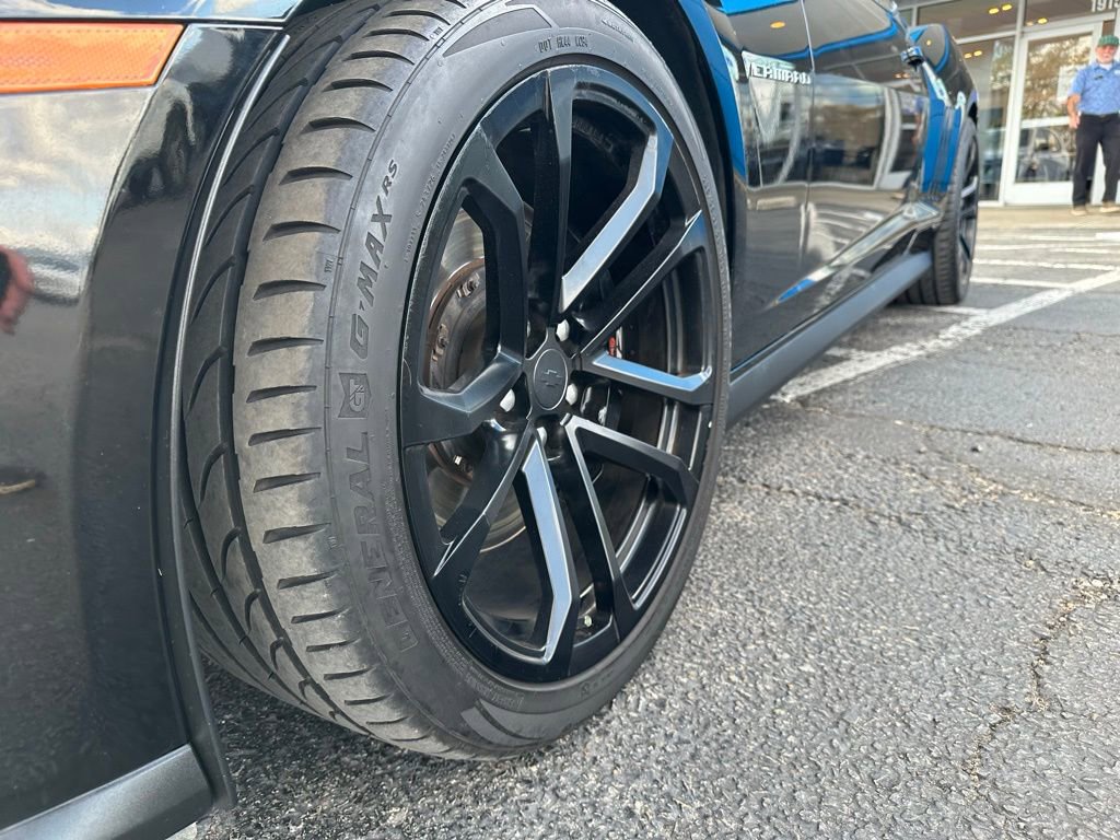 Used 2013 Chevrolet Camaro ZL1 image 8