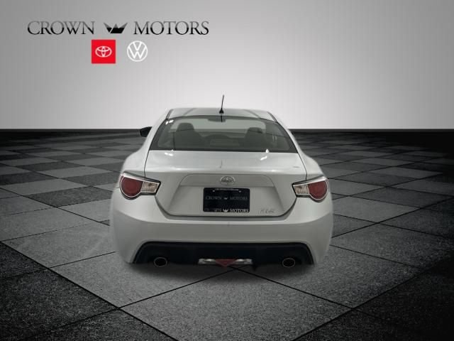 Used 2013 Scion FR-S RWD image 5