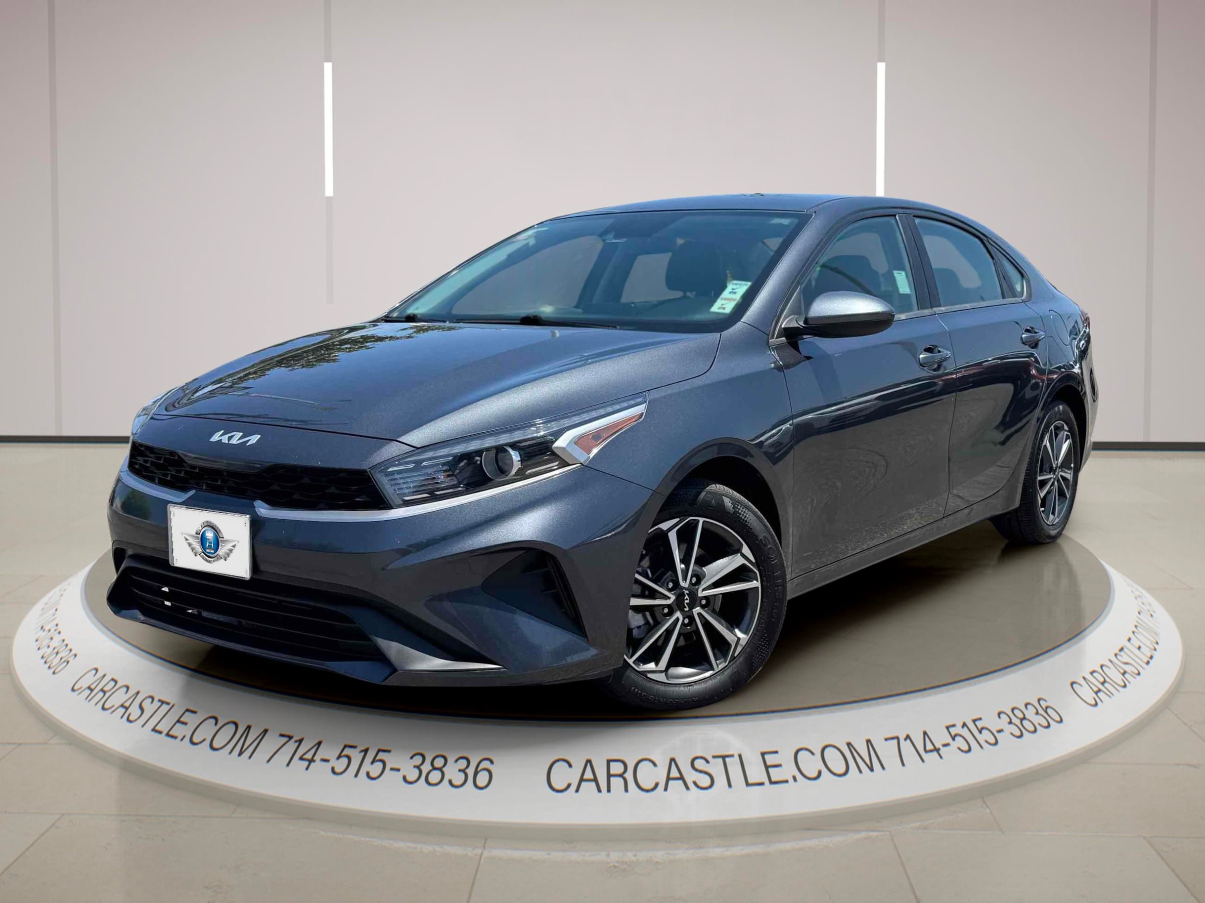 Used 2022 Kia Forte LXS FWD image 1