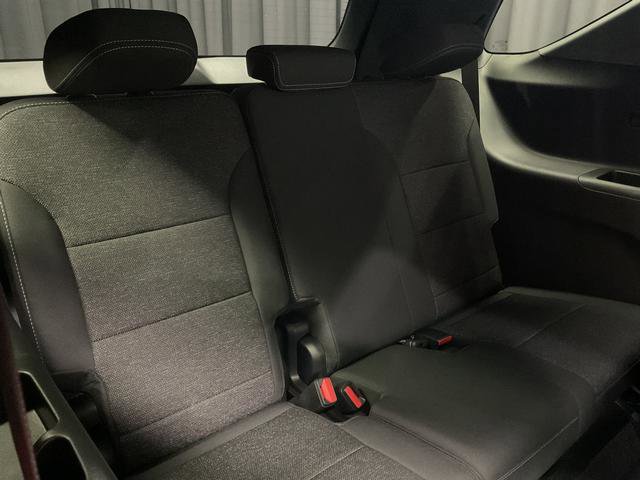 New 2026 Chevrolet Traverse LT image 16