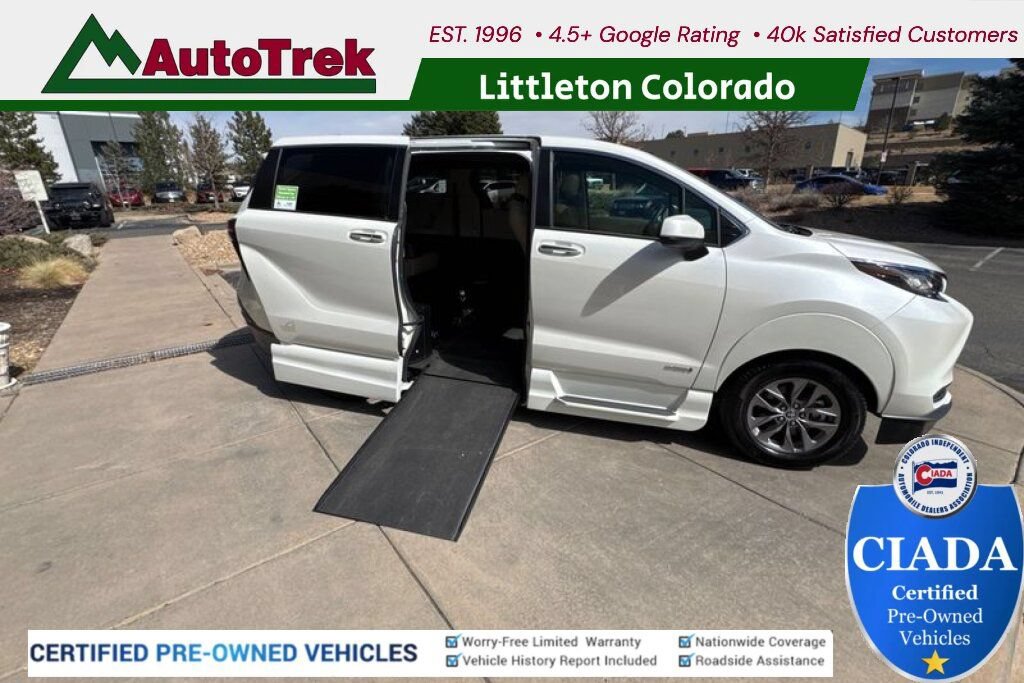 Used 2021 Toyota Sienna XLE