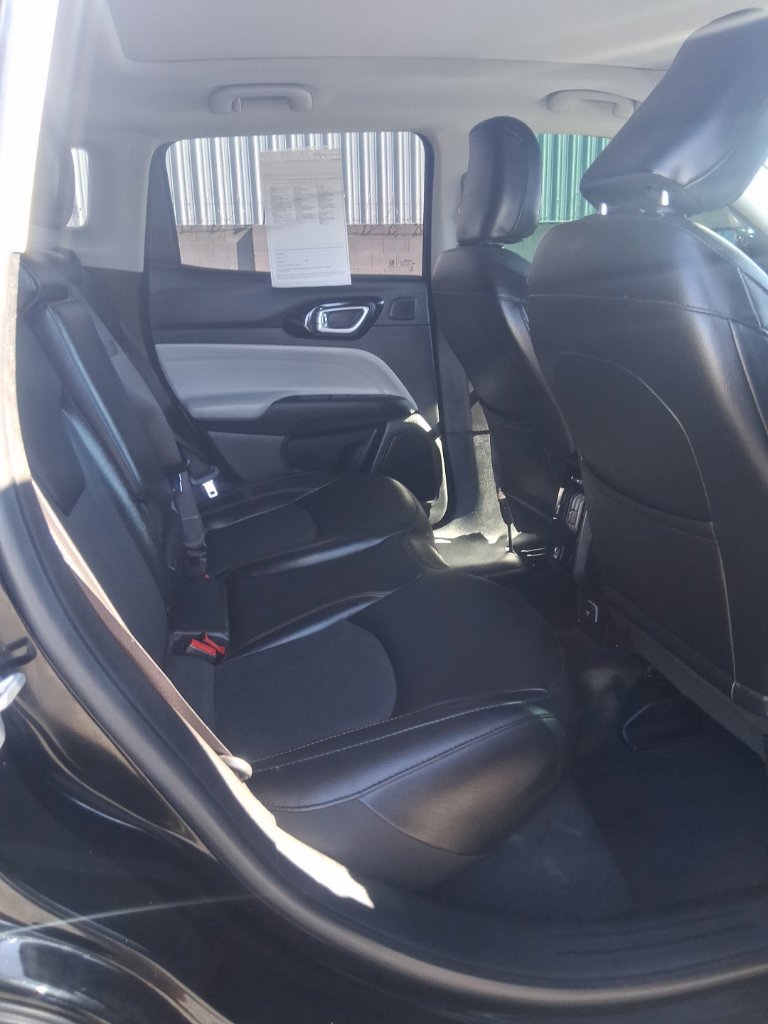 Used 2022 Jeep Compass Limited w/ Sun and Sound Group AWD/4WD image 14