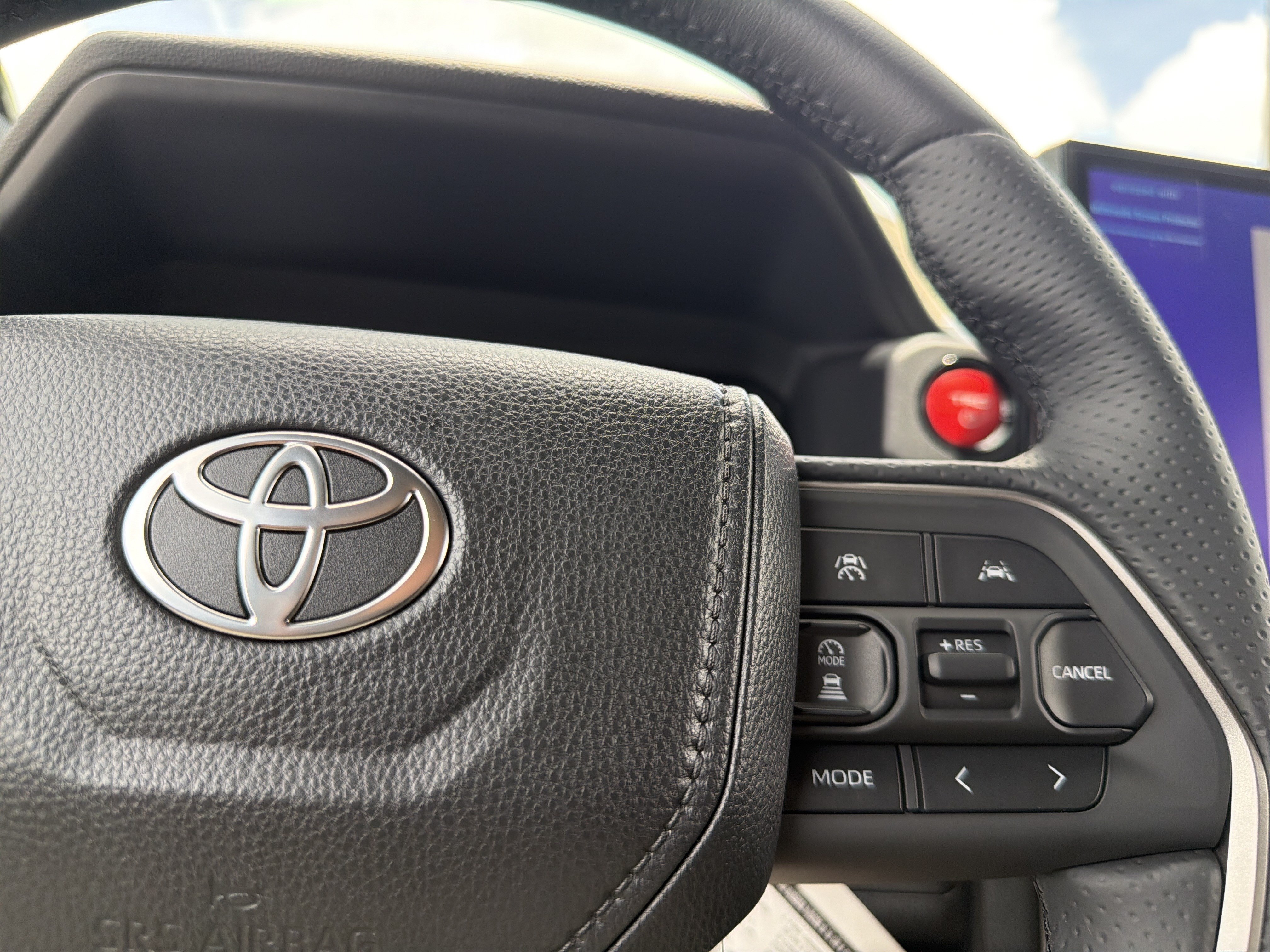 New 2026 Toyota 4Runner TRD Off-Road Premium AWD/4WD image 24