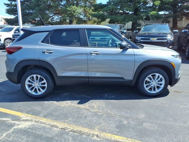 New 2026 Chevrolet TrailBlazer LS w/ LS Convenience Package AWD/4WD image 4