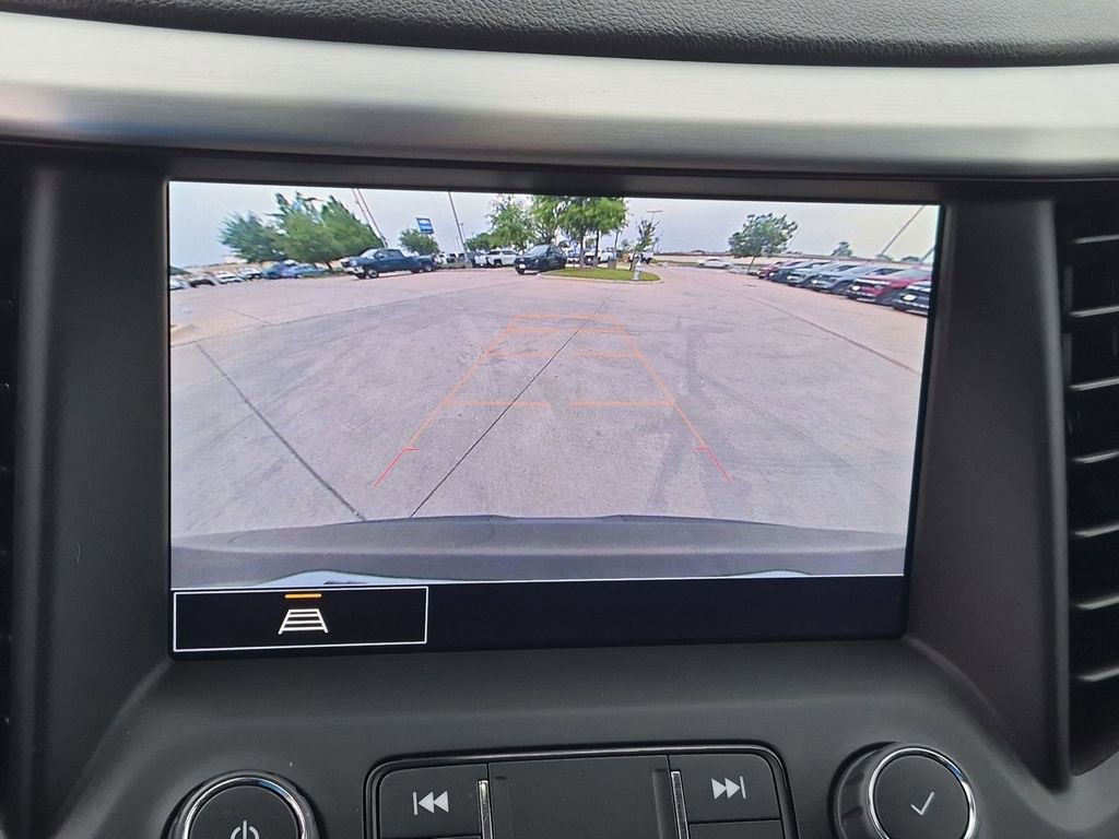 Used 2023 GMC Acadia SLT AWD/4WD image 17