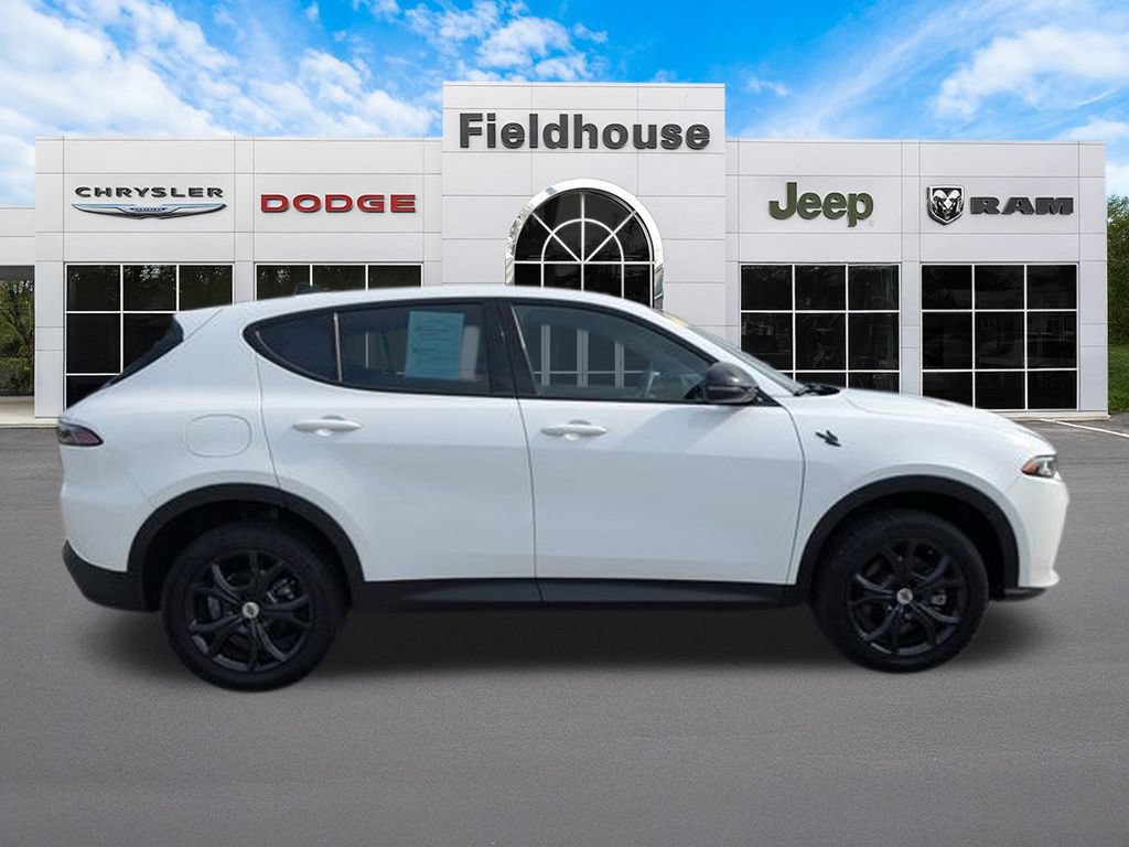 Used 2024 Dodge Hornet GT w/ GT Blacktop Package AWD/4WD image 10