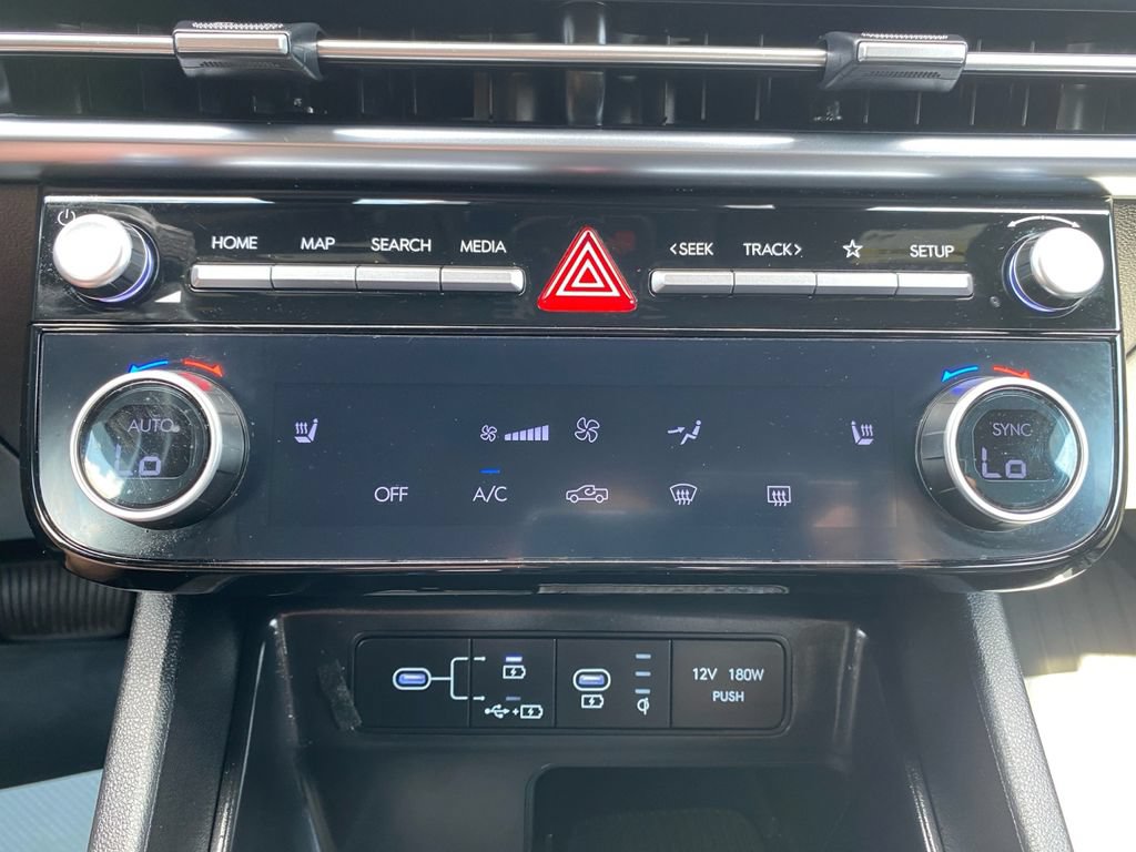 Used 2025 Hyundai Santa Cruz XRT AWD/4WD image 28