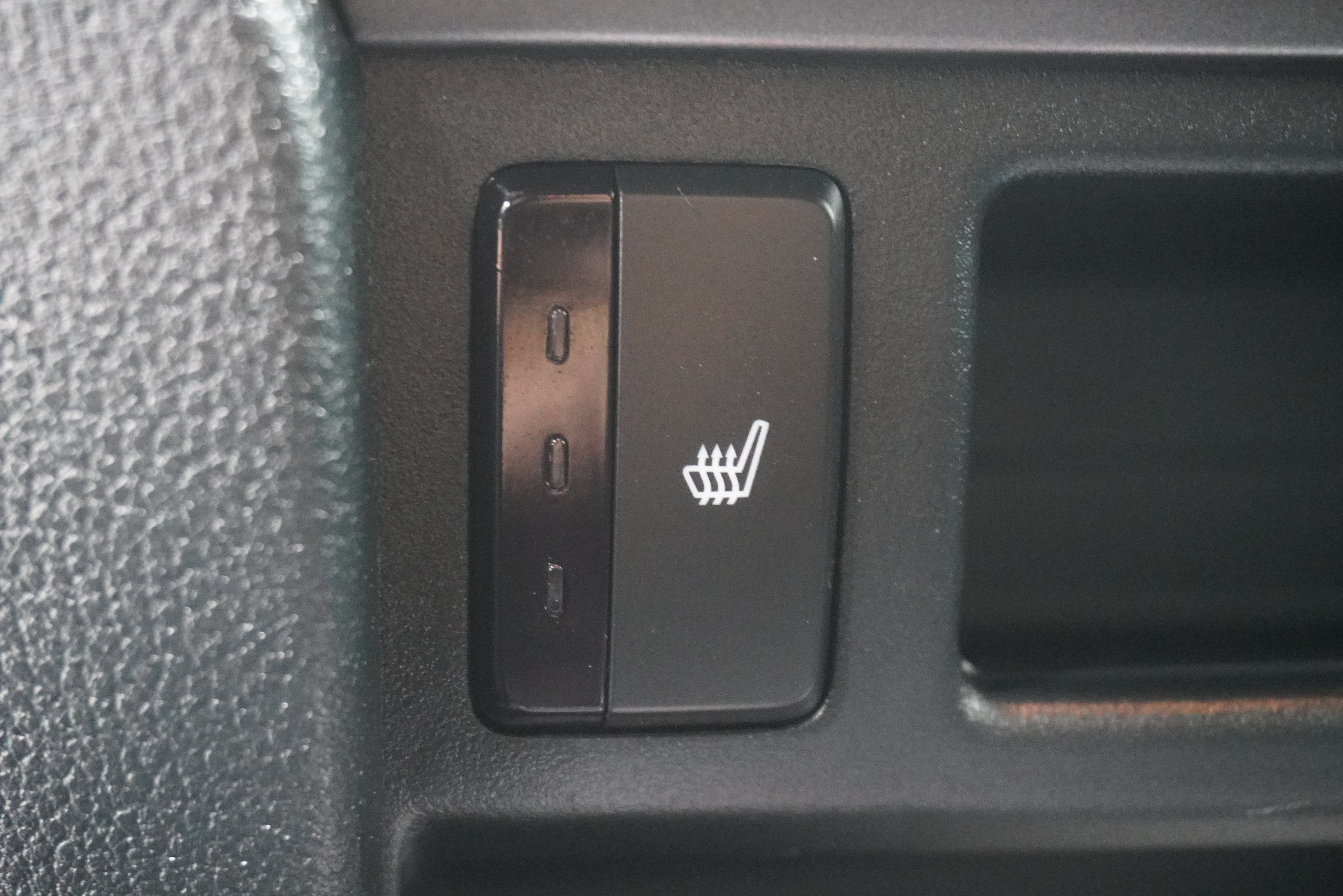 Used 2023 Honda Passport EX-L image 23