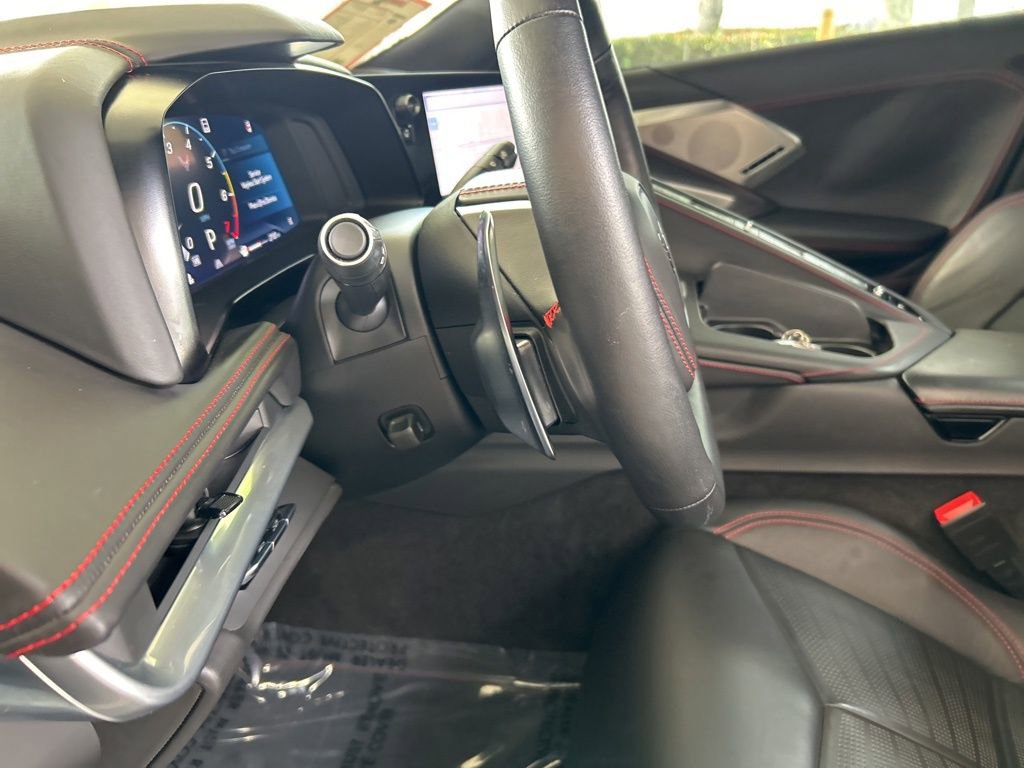 Used 2022 Chevrolet Corvette Stingray Premium Conv w/ Z51 Performance Package RWD image 53