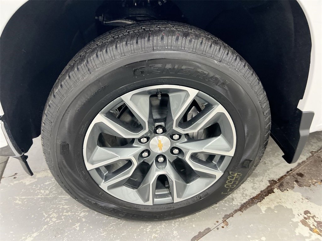New 2026 Chevrolet Silverado 1500 LT image 26