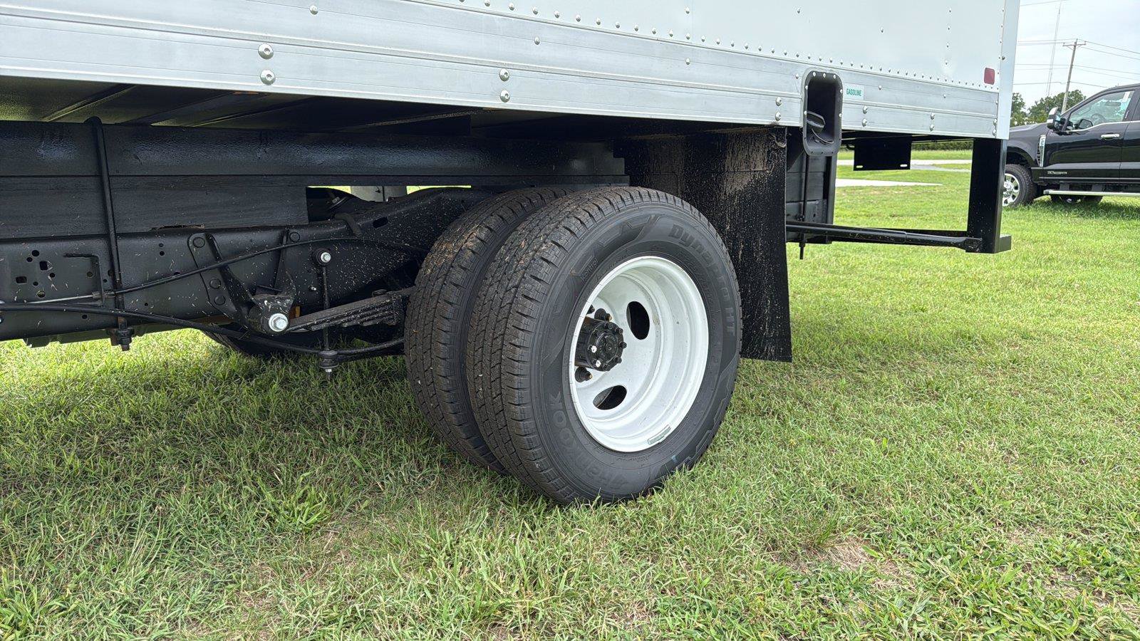 New 2027 Ford E-350 and Econoline 350 Super Duty w/ Power Equipment Group RWD image 22