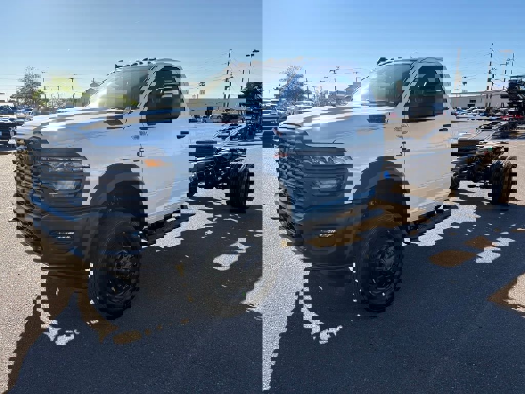 New 2026 RAM 5500 Tradesman image 4