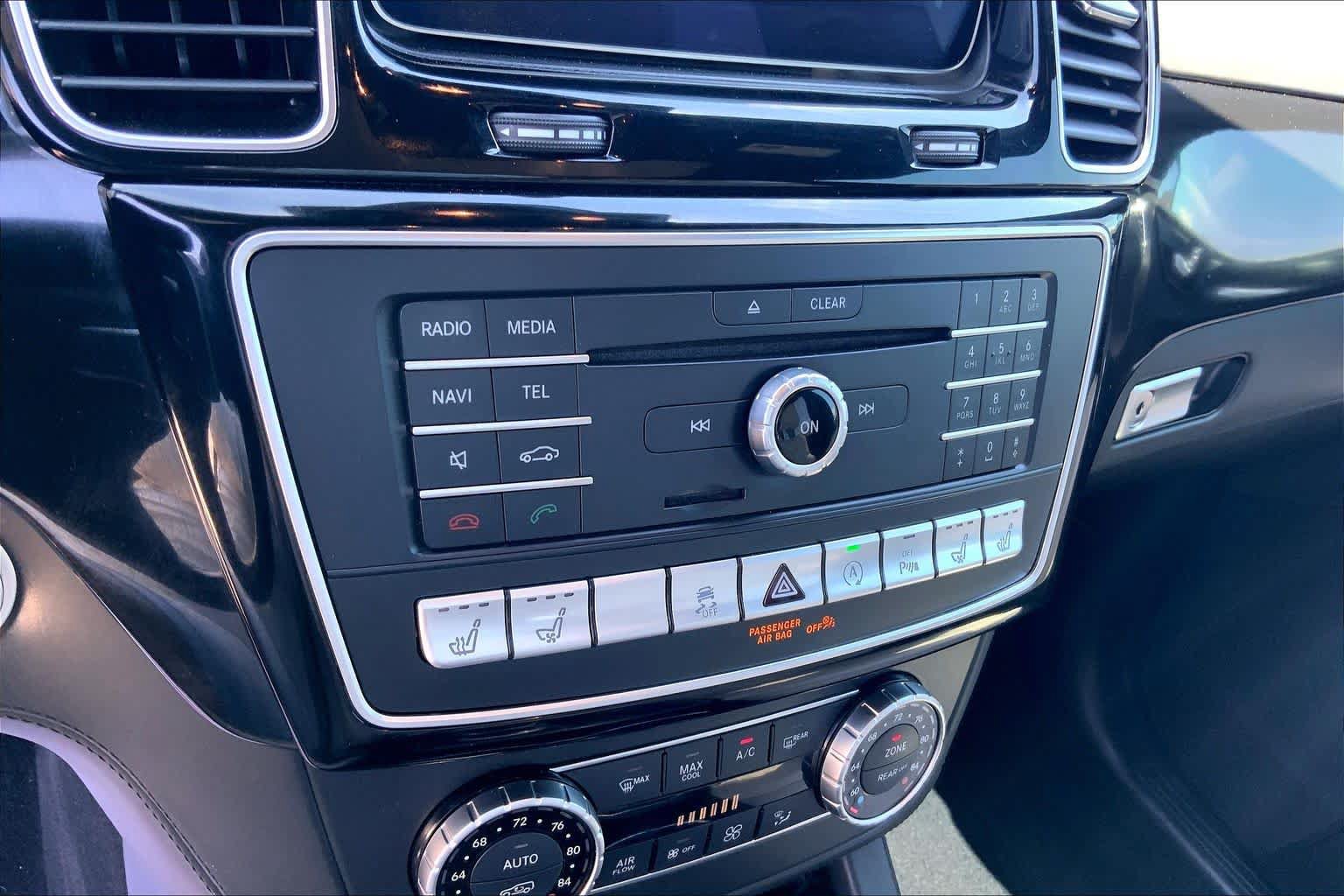 Used 2018 Mercedes-Benz GLS 550 4MATIC image 31